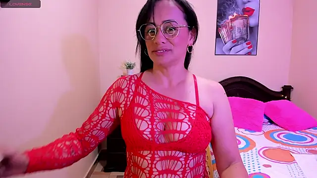 sara florez12 online show from May 22, 2026, 11:08 am