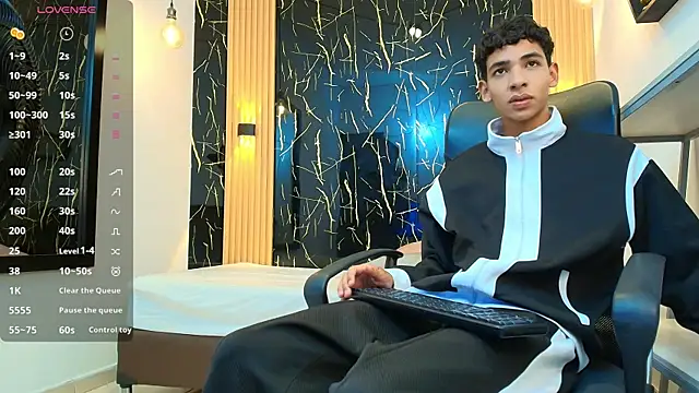 ValeriHot 1 online show from April 5, 2026, 3:02 am