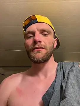 TroubleWithChris online show from March 19, 2026, 2:33 am