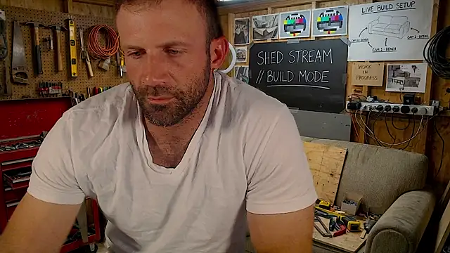 Snapshot of JonAriesxxx chatting on May 25, 2026, 11:14 pm JonAriesxxx online show from May 25, 2026, 11:14 pm
