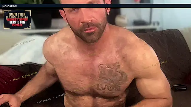 Snapshot of JonAriesxxx chatting on May 11, 2026, 9:45 pm JonAriesxxx online show from May 11, 2026, 9:45 pm