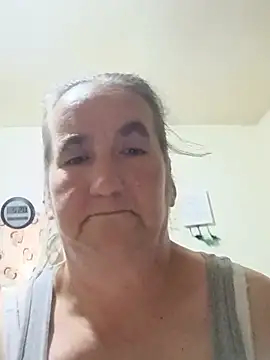 Bigmammahere online show from July 26, 2026, 9:21 pm
