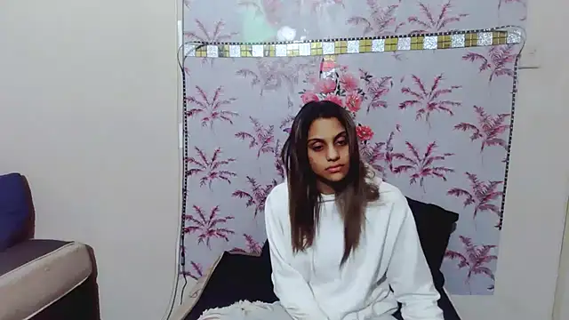 Snapshot of Luscious_Lexy chatting on July 17, 2026, 4:53 am Luscious Lexy online show from July 17, 2026, 4:53 am