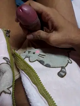 nilakshiperera0 online show from April 3, 2026, 1:17 pm