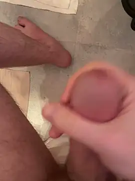 curiousdaddyy21 online show from May 15, 2026, 6:17 pm