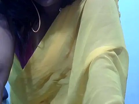 Rashmi hotgirl online show from April 19, 2026, 6:10 pm