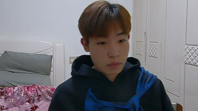 Similu-001 online show from March 11, 2026, 5:45 am