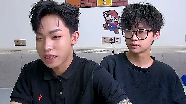 Similu-001 online show from April 16, 2026, 10:05 am