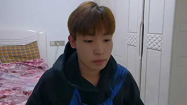 Similu-001 online show from March 10, 2026, 8:51 am