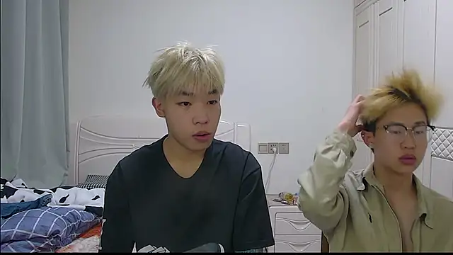 Similu-001 online show from March 28, 2026, 10:38 am