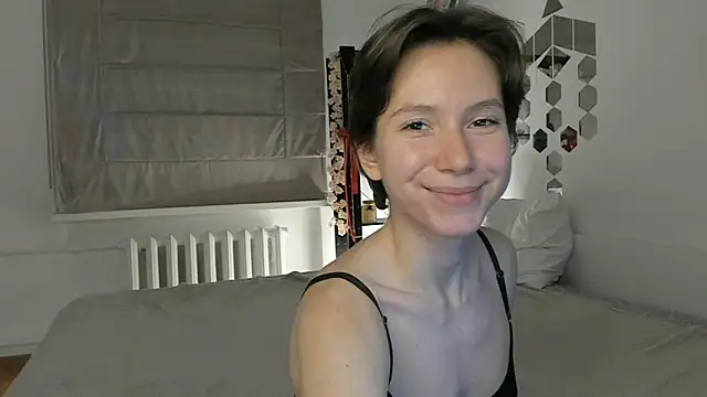 Snapshot of mint_ray chatting on May 2, 2026, 9:09 pm mint ray online show from May 2, 2026, 9:09 pm