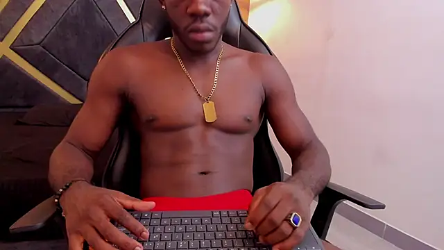 Oliver Laurent  online show from March 18, 2026, 12:36 am