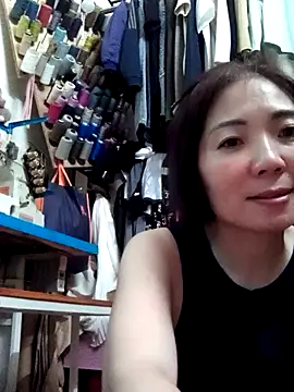 Snapshot of Miinn99 chatting on July 11, 2026, 8:58 am Miinn99 online show from July 11, 2026, 8:58 am