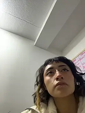 baby akuma online show from March 22, 2026, 2:15 am