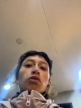 baby akuma online show from April 3, 2026, 3:46 am