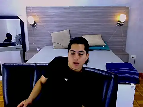 Alex Wolft online show from March 28, 2026, 2:56 am