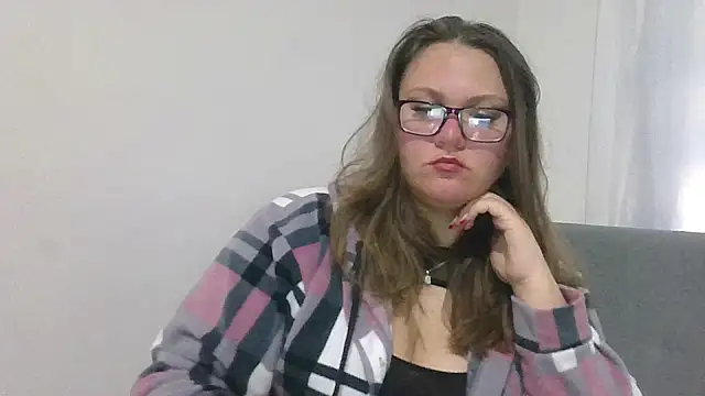 MuseChic Wild online show from April 15, 2026, 1:04 pm