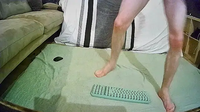 rudy25cm online show from March 20, 2026, 10:33 pm