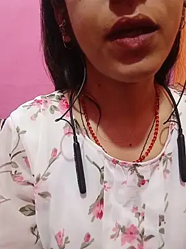 SizzlingHot online show from May 18, 2026, 5:51 pm