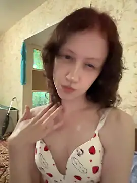AmanitaXXX69 online show from July 9, 2026, 7:42 am