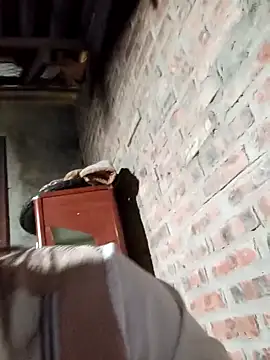 Yellow-pink online show from March 21, 2026, 1:07 am