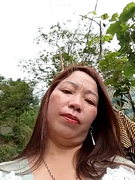 Snapshot of Yellow-pink chatting on May 5, 2026, 1:08 am Yellow-pink online show from May 5, 2026, 1:08 am