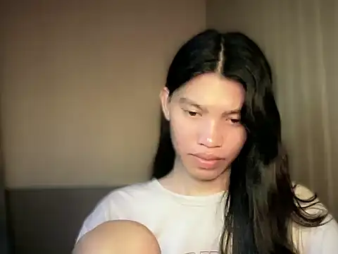 Yourgoddess jayve online show from May 8, 2026, 2:26 am
