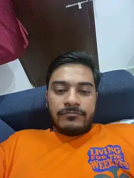 Snapshot of desidesiman chatting on June 29, 2026, 6:29 pm desidesiman online show from June 29, 2026, 6:29 pm