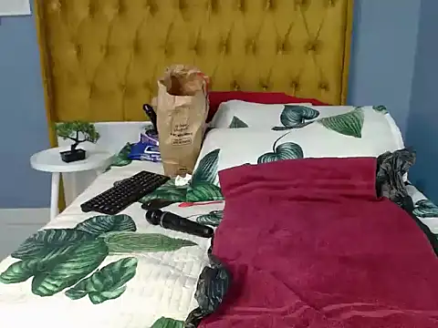 TamaraDee4papi online show from March 15, 2026, 9:11 pm