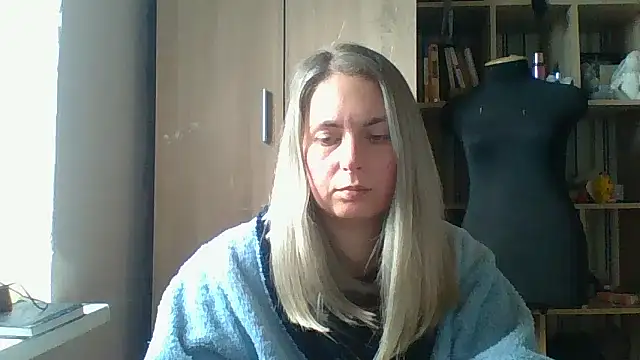 Mollie365 online show from March 20, 2026, 10:49 am