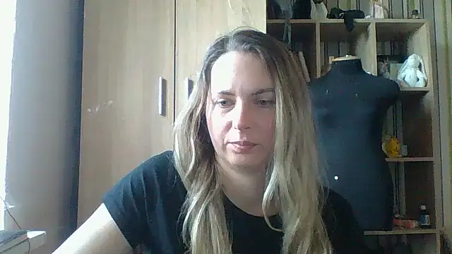 Mollie365 online show from March 15, 2026, 11:28 am