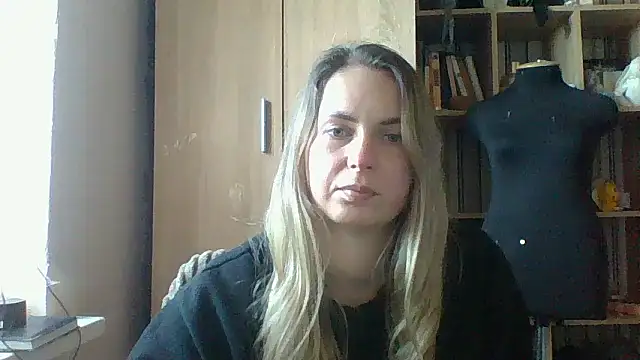 Mollie365 online show from March 11, 2026, 11:59 am