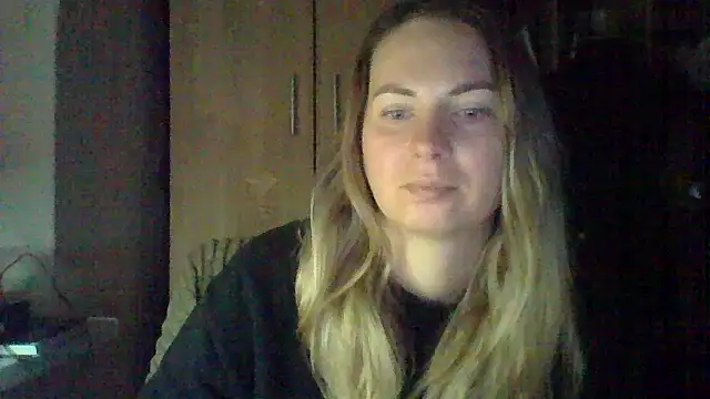 Mollie365 online show from March 12, 2026, 12:38 am