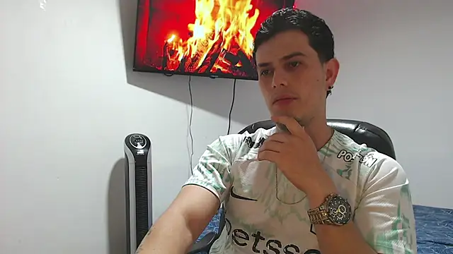 JUAN CAMILOXXX online show from March 21, 2026, 4:35 am