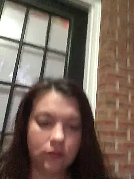 Sluttynoel online show from June 21, 2026, 1:33 am