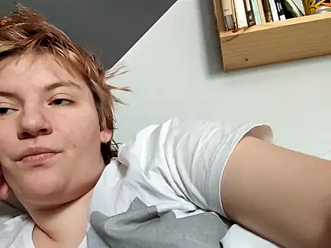 thatcutesubgirlwlw online show from March 20, 2026, 1:23 pm