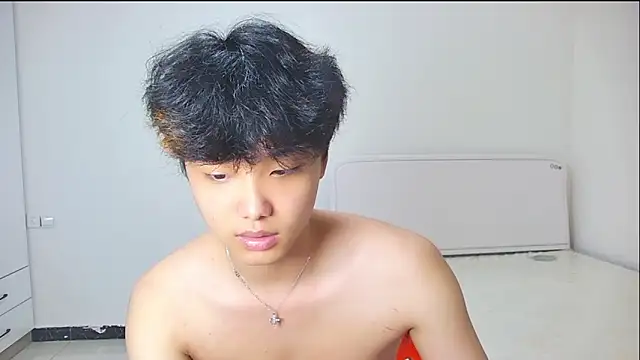 icecream-002 online show from May 16, 2026, 12:26 pm