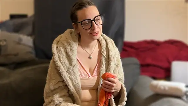 hello katieex online show from March 13, 2026, 8:03 pm