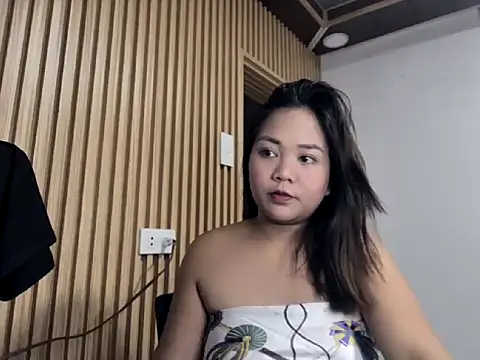  georgiax  online show from March 25, 2026, 5:45 pm