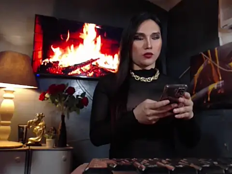 QueenStellaMisstres online show from March 14, 2026, 1:22 am