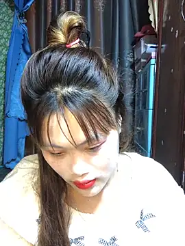 Anaya10 01 online show from April 5, 2026, 5:14 am