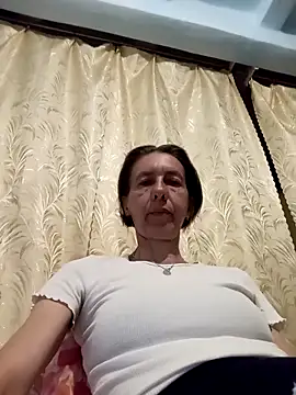 Tania9876 online show from May 30, 2026, 6:35 pm