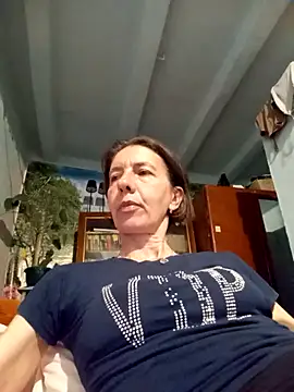 Tania9876 online show from May 10, 2026, 8:33 pm
