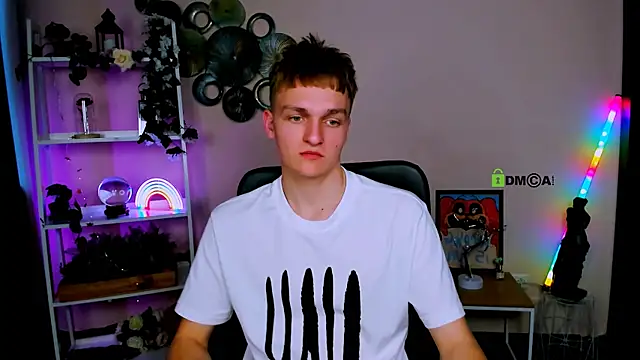 john lik online show from April 6, 2026, 1:45 pm