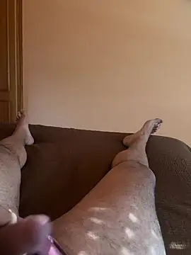 mrweed26 online show from April 14, 2026, 4:34 pm