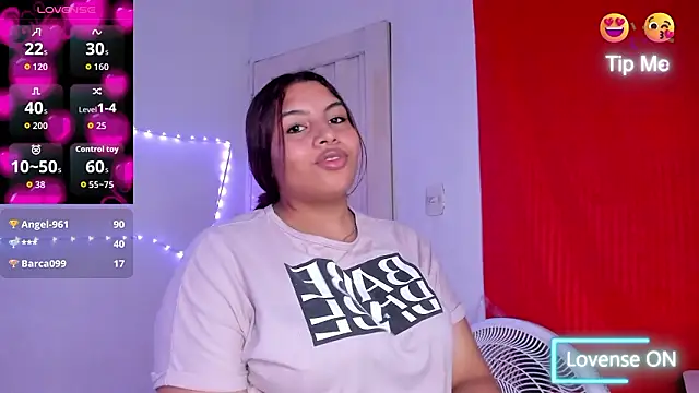 daniela lopez1 online show from March 27, 2026, 8:26 am