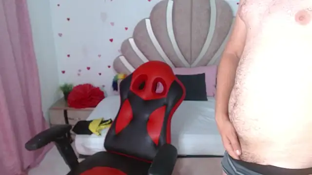 sven fox723 online show from March 19, 2026, 11:43 am