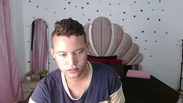 sven fox723 online show from May 14, 2026, 1:08 pm