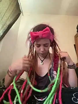 420Lina666 online show from April 5, 2026, 8:21 am