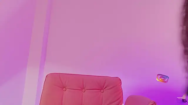 kittymyers online show from May 19, 2026, 1:18 pm
